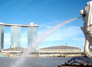 Đi du lịch Singapore nên mua gì về làm quà?