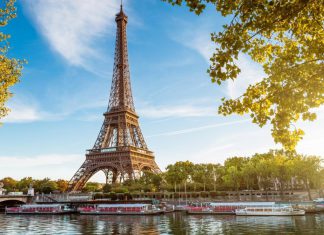 Đi du lịch Pháp giá rẻ khám phá đầy đủ đất nước Pháp mộng mơ